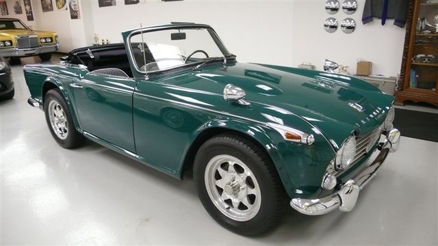 1966 Triumph TR4A RESTORED - 9233409 - 51