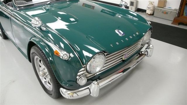 1966 Triumph TR4A RESTORED - 9233409 - 53