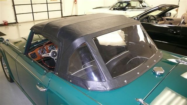 1966 Triumph TR4A RESTORED - 9233409 - 57