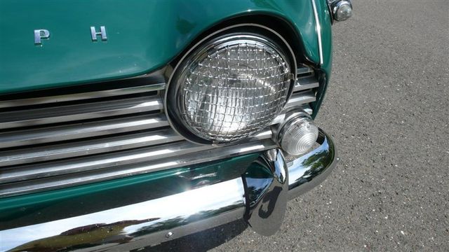 1966 Triumph TR4A RESTORED - 9233409 - 7