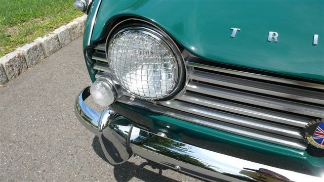1966 Triumph TR4A RESTORED - 9233409 - 8