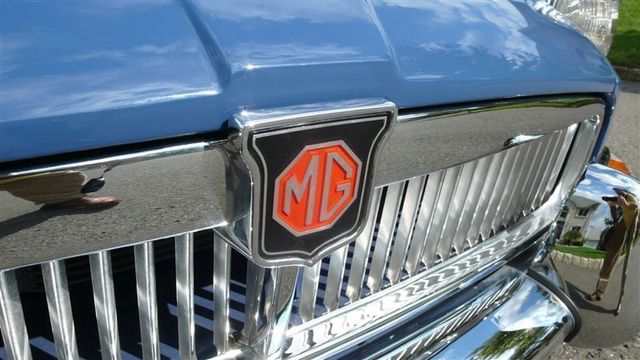 1968 MG MGB RESTORED SHOW CAR - 7795495 - 9