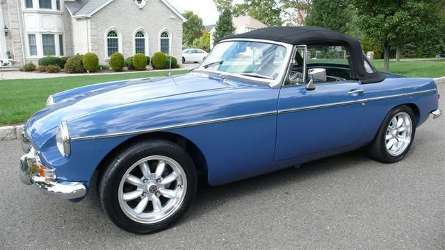 1968 MG MGB RESTORED SHOW CAR - 7795495 - 3