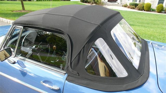 1968 MG MGB RESTORED SHOW CAR - 7795495 - 45