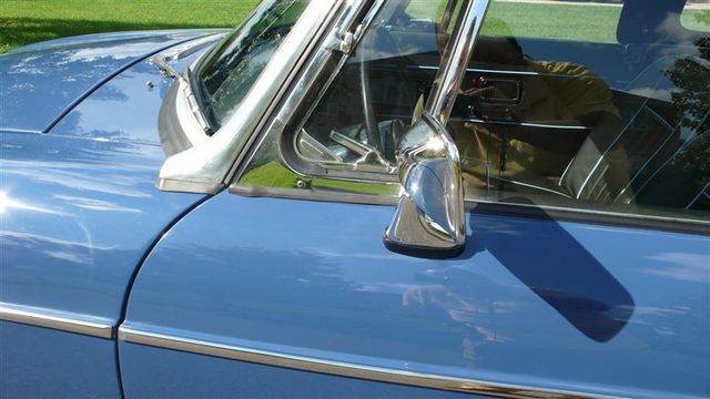 1968 MG MGB RESTORED SHOW CAR - 7795495 - 49