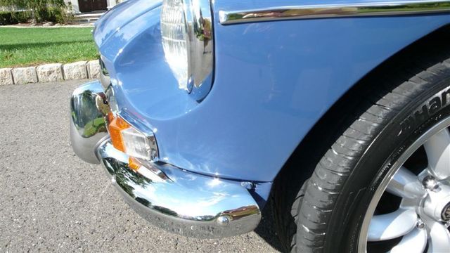 1968 MG MGB RESTORED SHOW CAR - 7795495 - 57