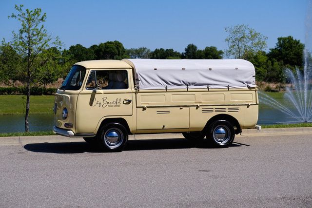 1968 Volkswagen Transporter Single Cab Bay Window - 22397793 - 63