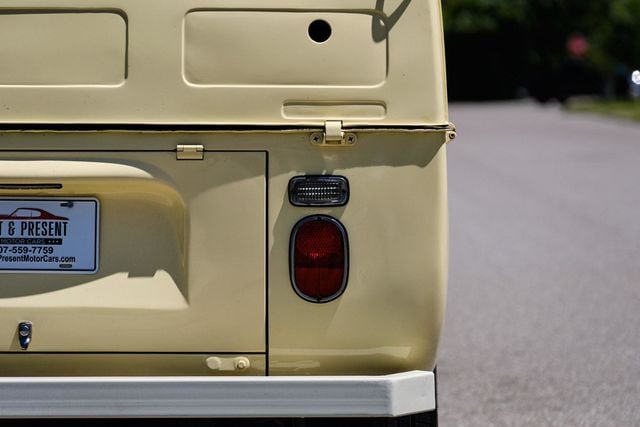 1968 Volkswagen Transporter Single Cab Bay Window - 22397793 - 78