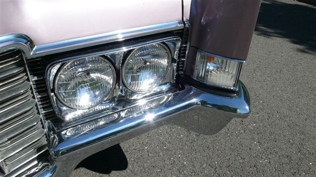 1969 Cadillac DEVILLE GORGEOUS - 7671277 - 9