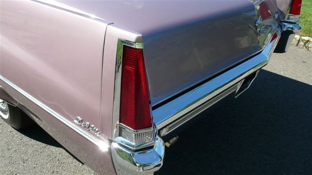 1969 Cadillac DEVILLE GORGEOUS - 7671277 - 20