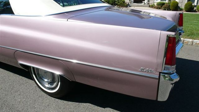 1969 Cadillac DEVILLE GORGEOUS - 7671277 - 21