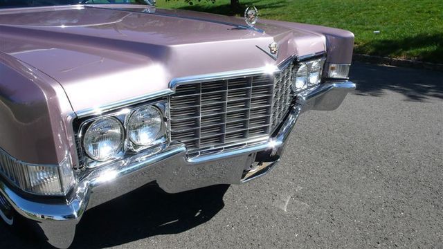 1969 Cadillac DEVILLE GORGEOUS - 7671277 - 5