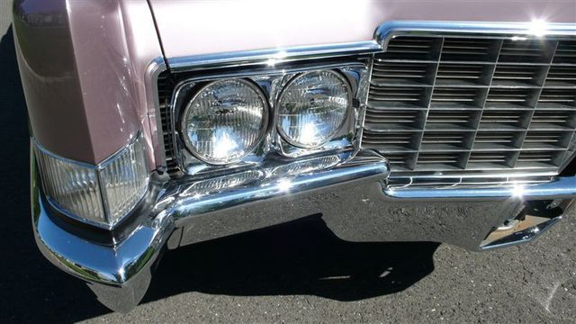 1969 Cadillac DEVILLE GORGEOUS - 7671277 - 8