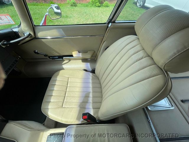1971 Jaguar E-Type 1971 JAGUAR SII E-TYPE FHC SUPER DRIVER!  - 22086755 - 26