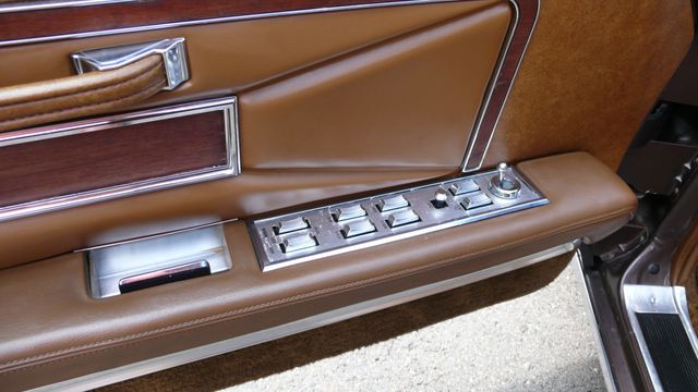 1971 Lincoln MKIII  - 15101716 - 17