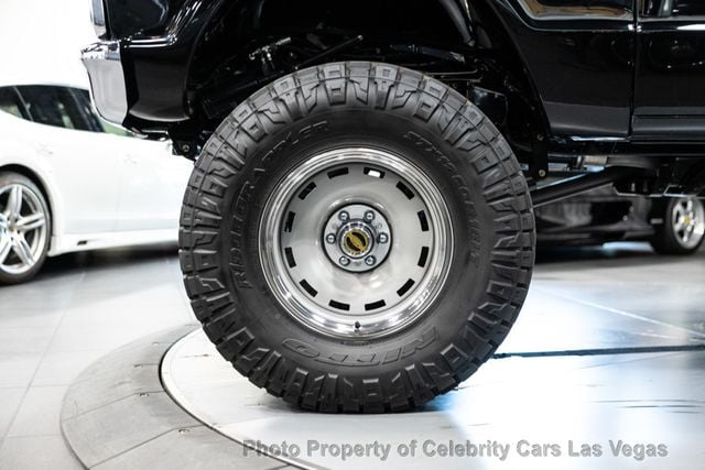 1972 Chevrolet K5 Blazer K5 Blazer Custom RESTOMOD $200K + invested - 22922240 - 36