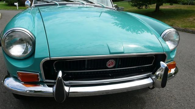 1972 MG MGB SHOW CAR - 9088983 - 9