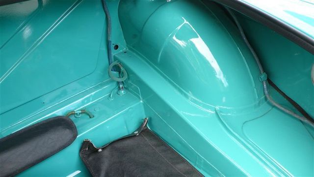 1972 MG MGB SHOW CAR - 9088983 - 35