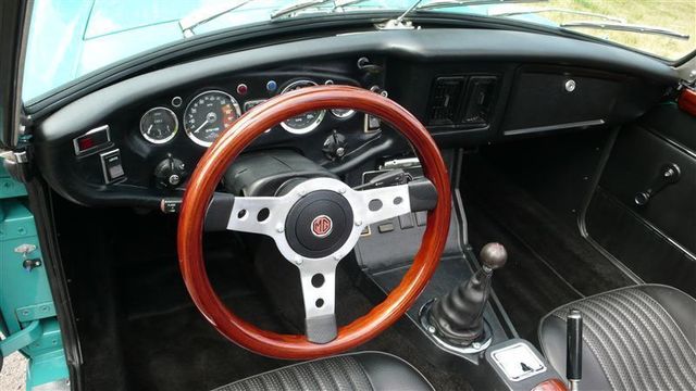 1972 MG MGB SHOW CAR - 9088983 - 54