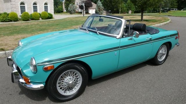 1972 MG MGB SHOW CAR - 9088983 - 5
