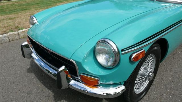 1972 MG MGB SHOW CAR - 9088983 - 74