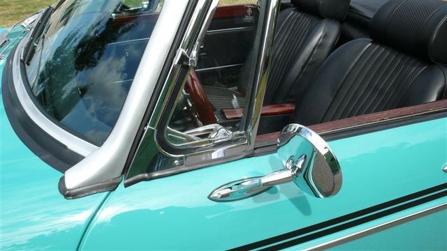 1972 MG MGB SHOW CAR - 9088983 - 79