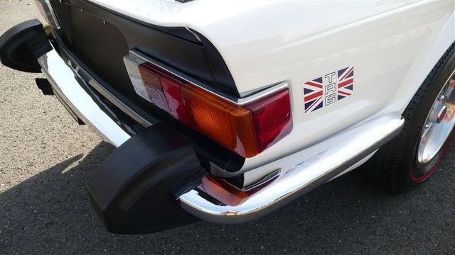 1975 Triumph TR6 RESTORED - 7979757 - 21