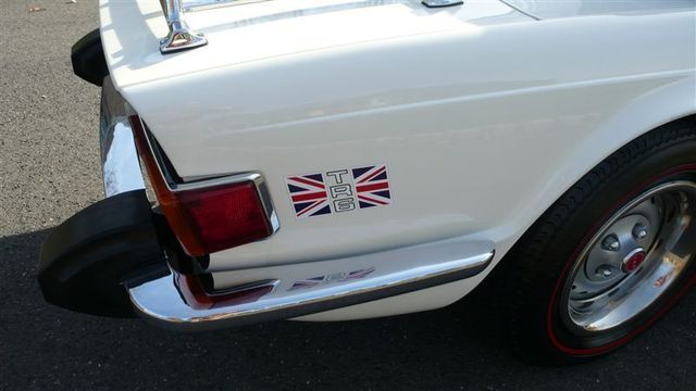 1975 Triumph TR6 RESTORED - 7979757 - 22