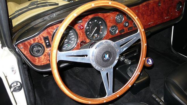 1975 Triumph TR6 RESTORED - 7979757 - 30