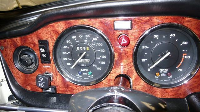 1975 Triumph TR6 RESTORED - 7979757 - 37
