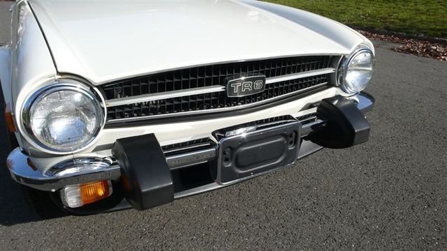 1975 Triumph TR6 RESTORED - 7979757 - 5
