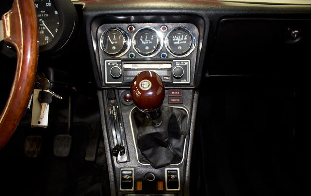 1976 Alfa Romeo Spyder 2000  - 16858390 - 15