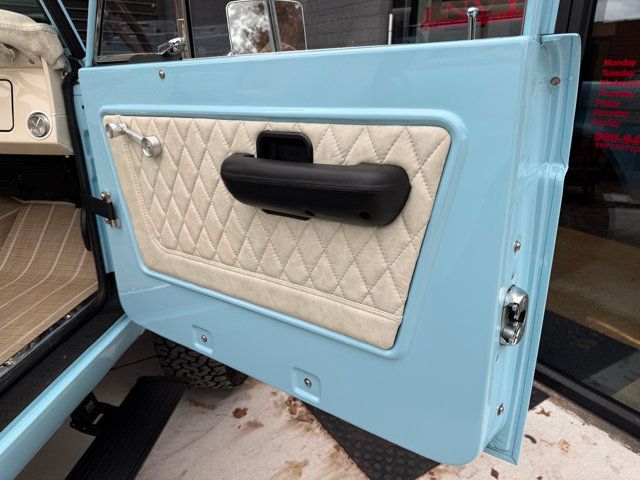 1976 Ford Bronco  - 22931179 - 46