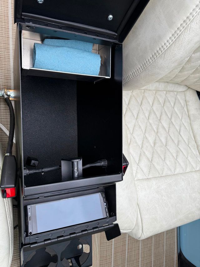 1976 Ford Bronco  - 22931179 - 50