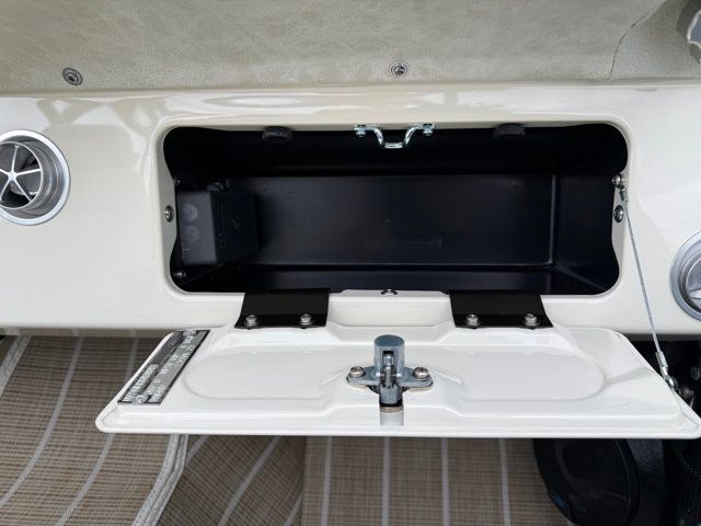 1976 Ford Bronco  - 22931179 - 51