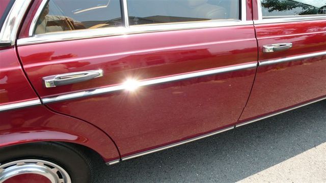1978 Mercedes-Benz 240D STUNNING - 8893738 - 34