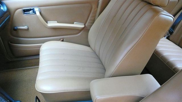1978 Mercedes-Benz 240D STUNNING - 8893738 - 49