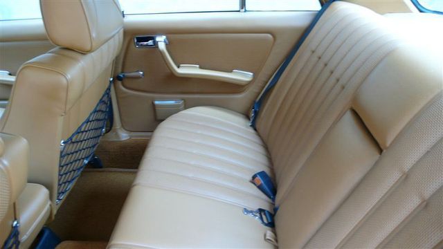 1978 Mercedes-Benz 240D STUNNING - 8893738 - 62