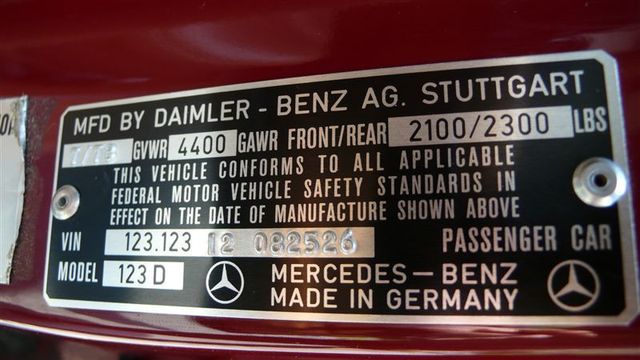 1978 Mercedes-Benz 240D STUNNING - 8893738 - 73