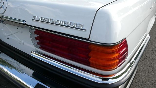 1978 Mercedes-Benz 300SD ALL ORIGINAL - 7826686 - 25