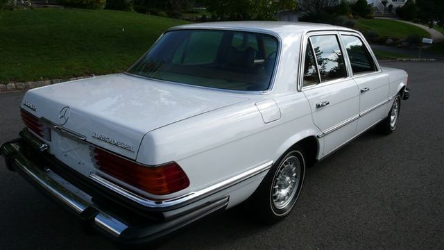 1978 Mercedes-Benz 300SD ALL ORIGINAL - 7826686 - 28