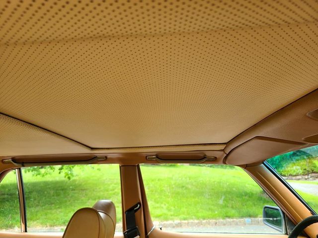 1979 Mercedes-Benz 300SD  - 21404383 - 24