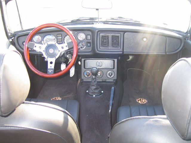 1979 MG MGB V8 - 5985375 - 10