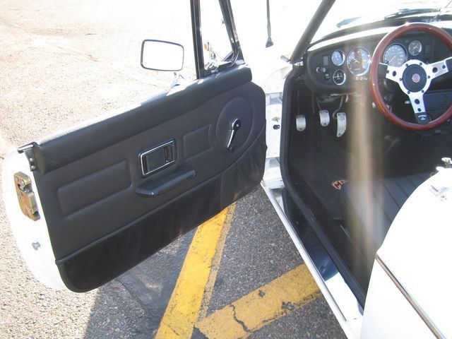 1979 MG MGB V8 - 5985375 - 12