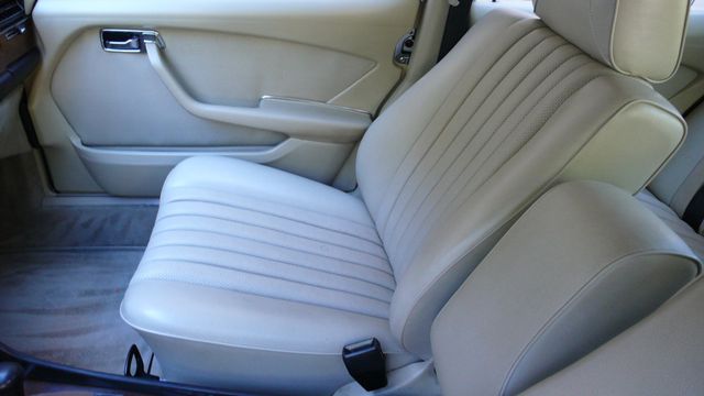 1980 Mercedes-Benz 300SD  - 15539293 - 72