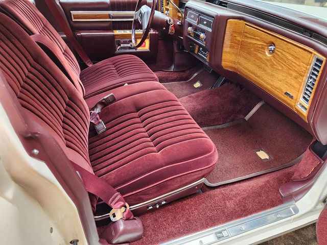 1981 Cadillac DeVille Base Trim - 21879690 - 11