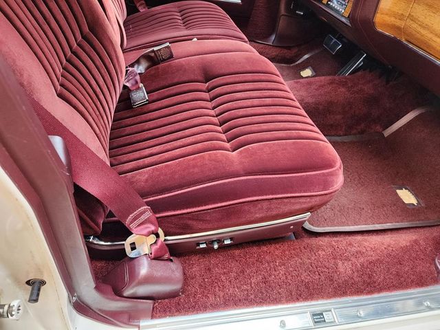1981 Cadillac DeVille Base Trim - 21879690 - 12