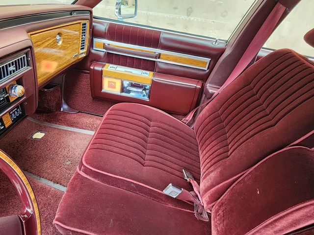 1981 Cadillac DeVille Base Trim - 21879690 - 18