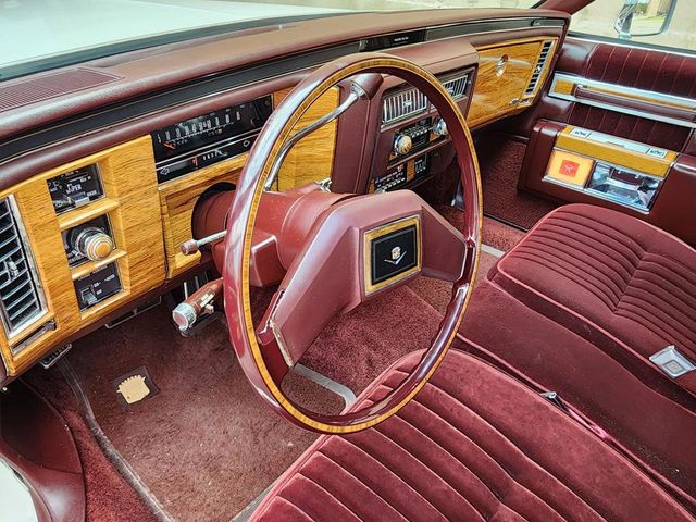1981 Cadillac DeVille Base Trim - 21879690 - 19