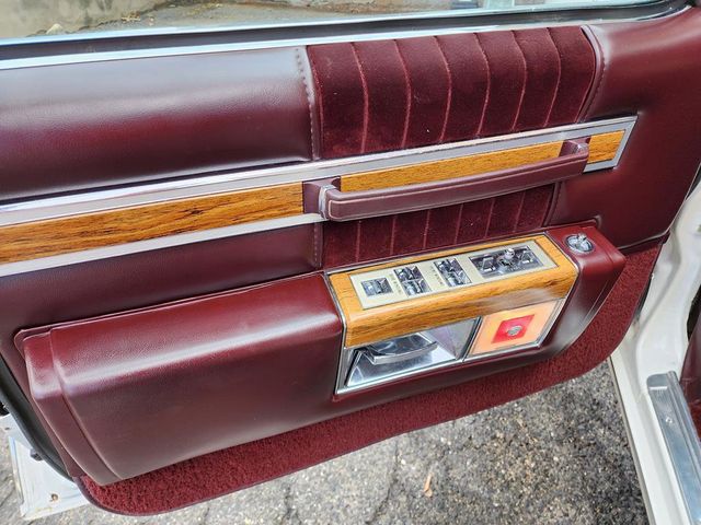 1981 Cadillac DeVille Base Trim - 21879690 - 21